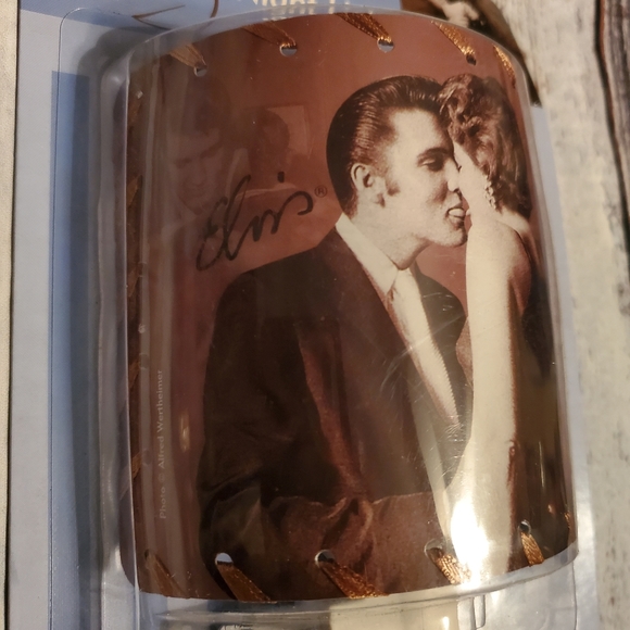 NIB Elvis Presley Rotary Shade Night Light - Picture 2 of 5